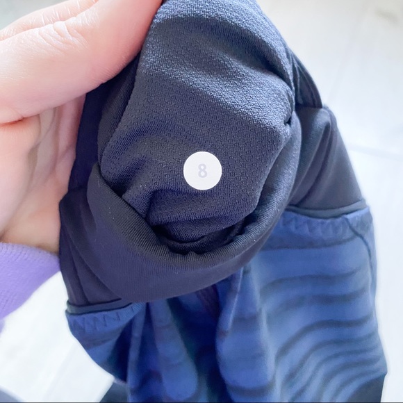 Lululemon Cropped Technical Tights w/ Mesh - Picture 5 of 6